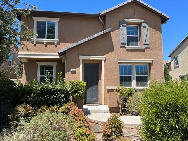 Foto principal - 13084 Irisbend Ave