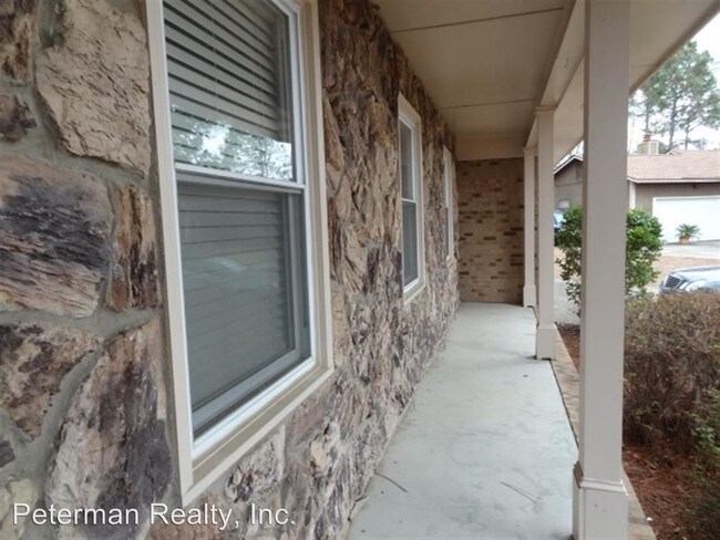 Building Photo - 5905 Moorgate Cir