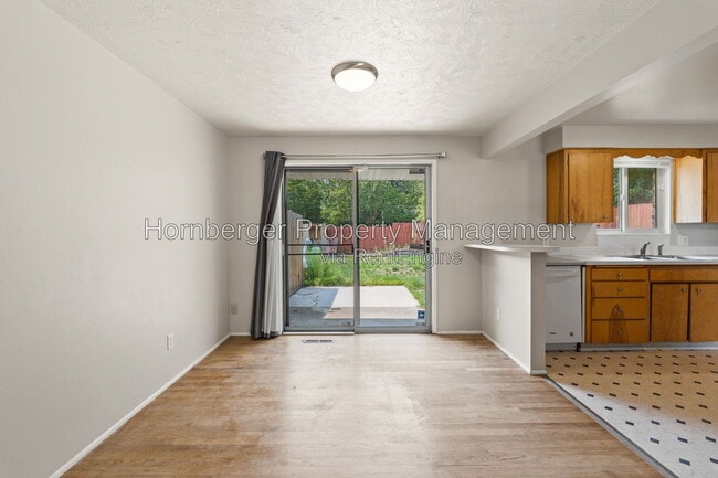 Building Photo - 9717 N Stevens St