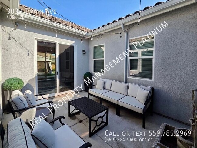 Foto del edificio - 3037 Twain Ave
