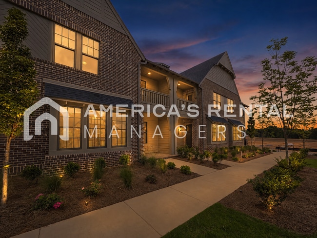 Building Photo - Gorgeous townhome for rent in Everlee!