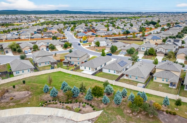 Foto del edificio - 8745 Ironwood Hill