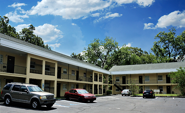Foto del edificio - Palm Beach Apartments