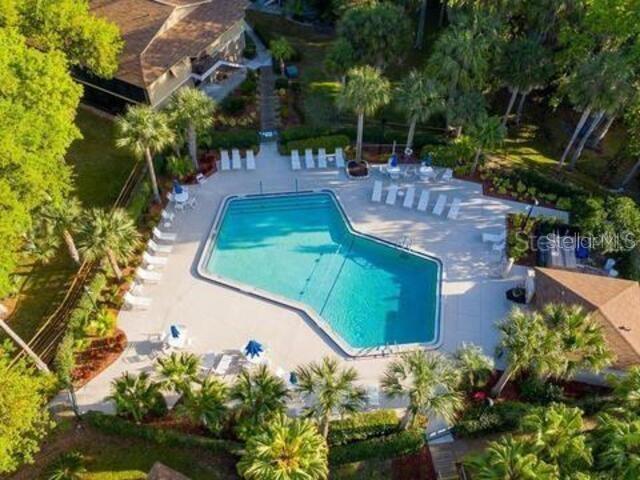Foto del edificio - 130 Jasmine Woods Ct