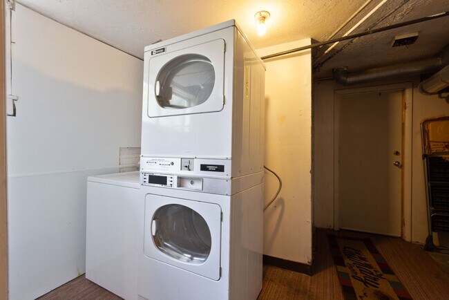 Foto del edificio - G7UG