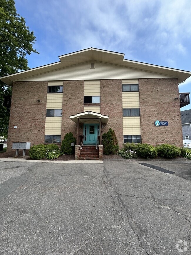 Building Photo - 159 Kings Hwy