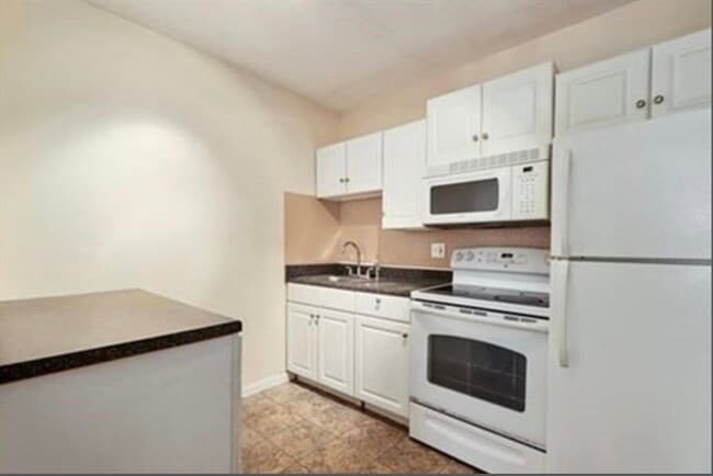 Photo - 116 Spring St Apartment