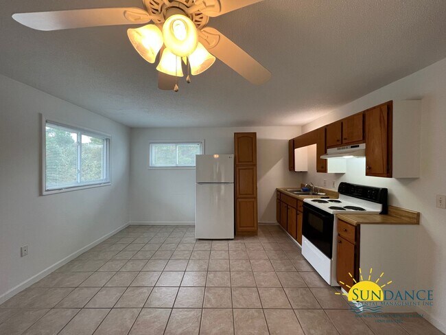 Foto del edificio - One bedroom Unit in the heart of Destin: U...
