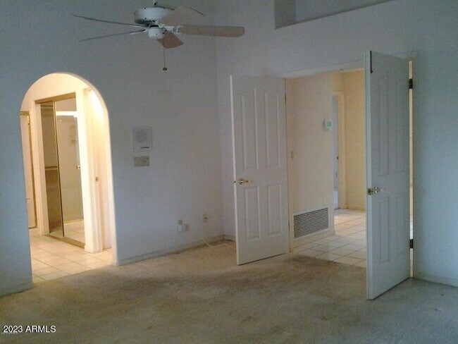 Building Photo - 6263 E Helm Dr