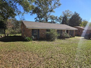 Building Photo - 4325 Brewer Rd