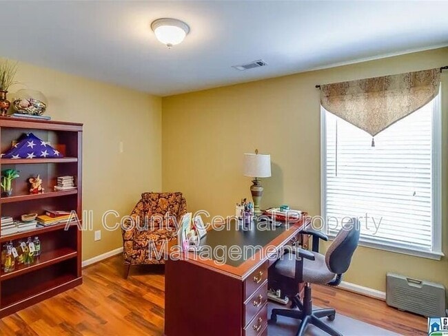 Foto del edificio - 8038 Mary Alice Way