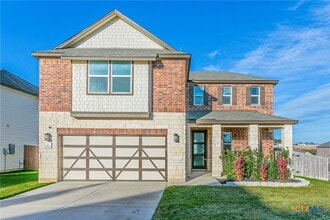 Building Photo - 1304 Long Crk Ln