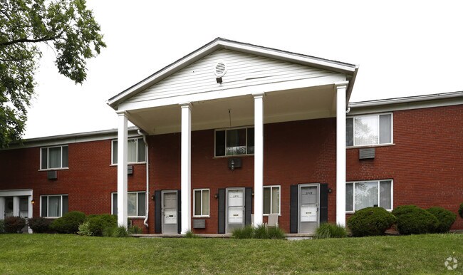 Colonial Ridge Apartments - Cincinnati, OH | Apartments.com
