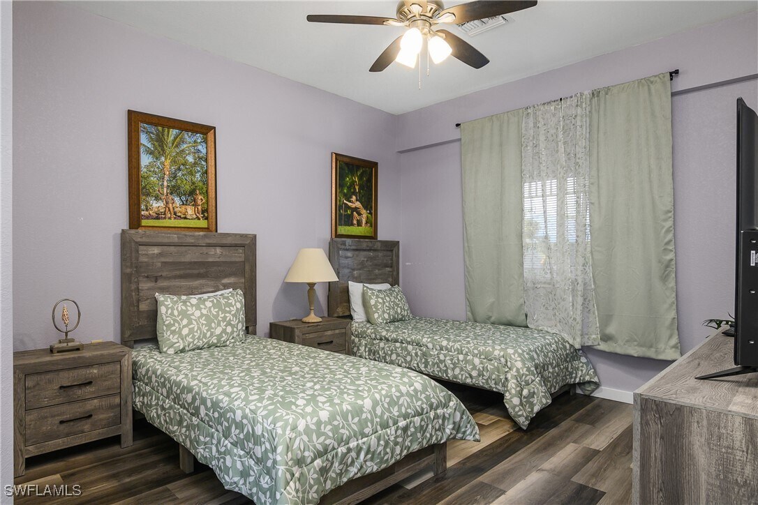 Foto del edificio - 7905 Mahogany Run Ln