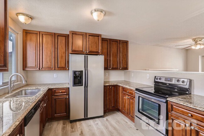 Foto del edificio - 8448 Prairie Clover Way