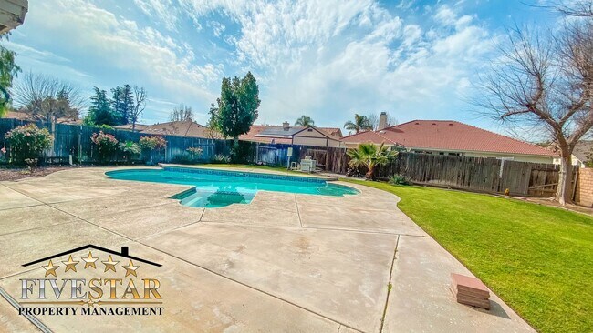 Foto del edificio - 8501 Tamworth St