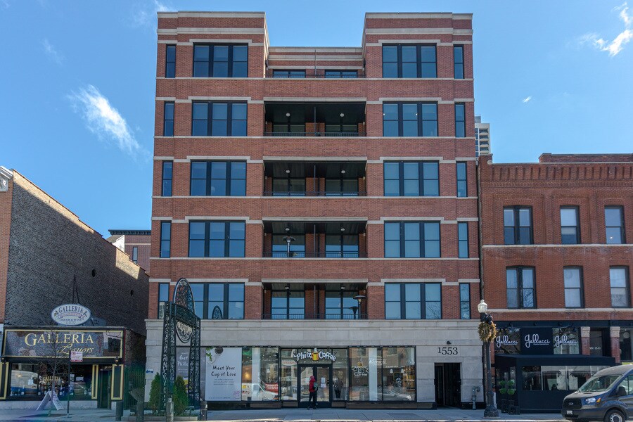 Primary Photo - 1553 N Wells St