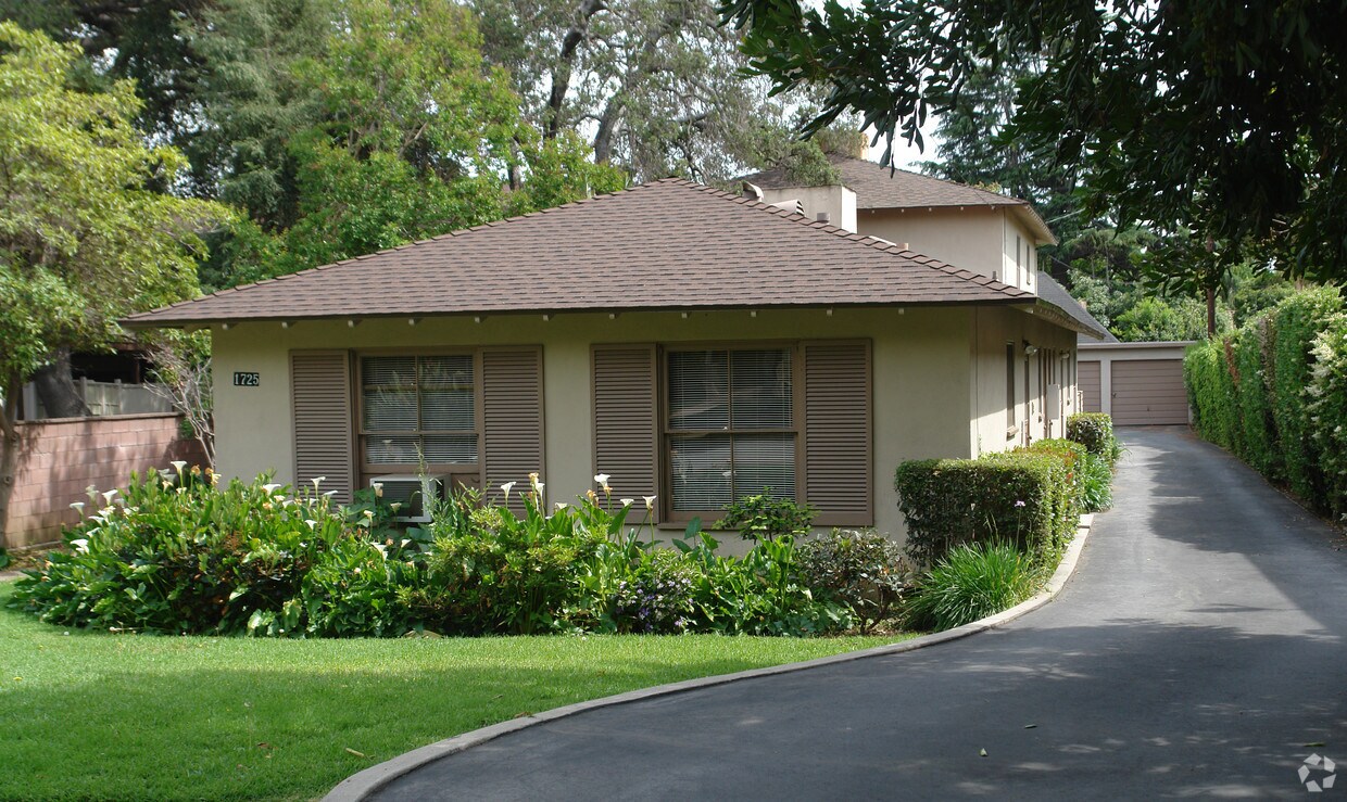 Foto del edificio - 1721 Oxley St