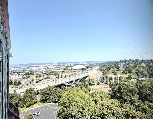 Foto del edificio - 3201 Pacific Ave