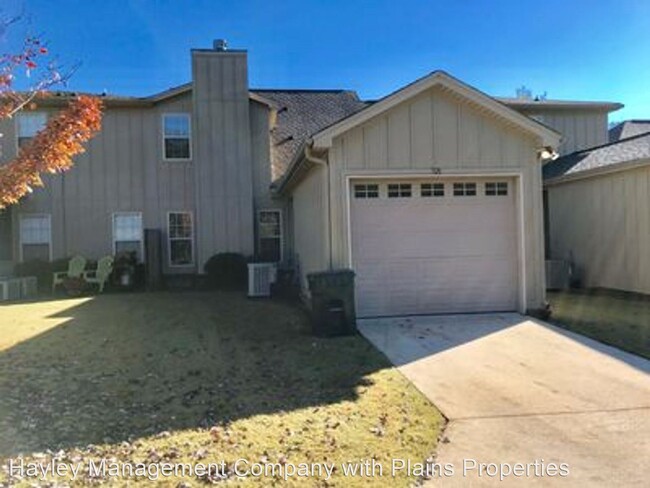 3 br, 2.5 bath House - 1630 Academy Dr Uni... photo'