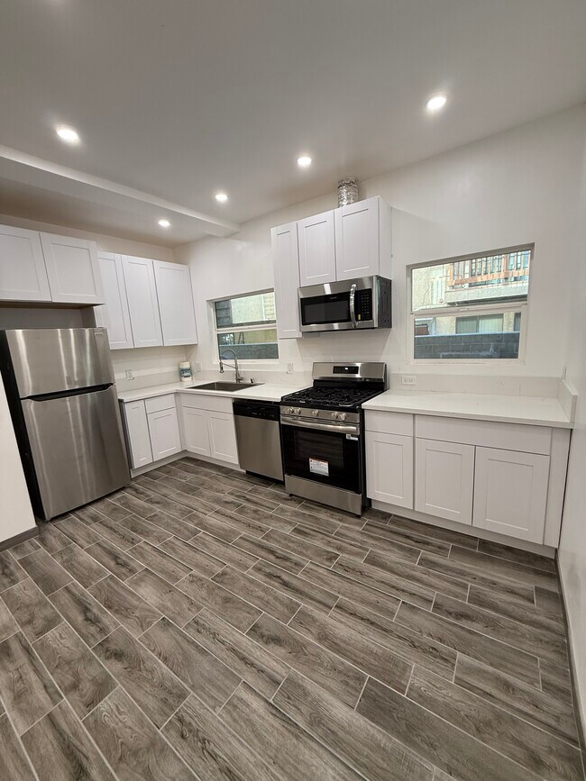 Foto del edificio - 14545 Margate St