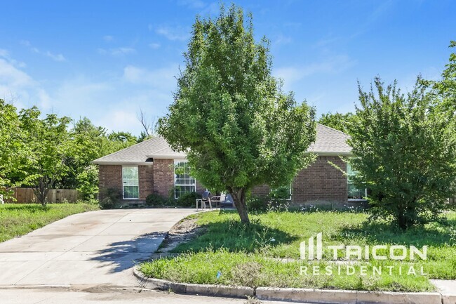 Building Photo - 114 Jordan Dr