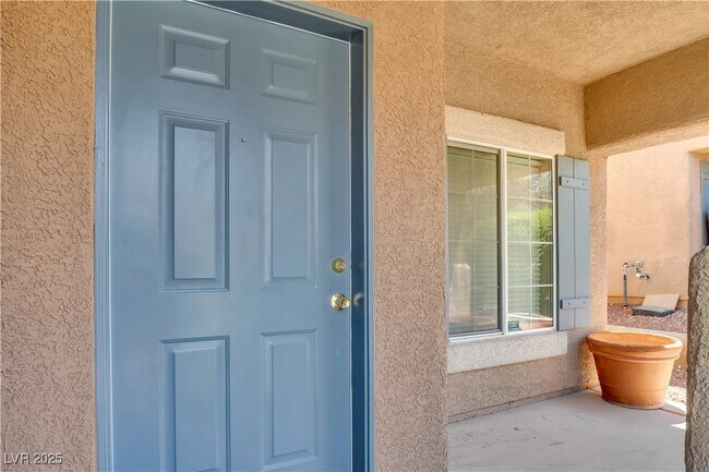 Building Photo - 6031 Lamotte Ave