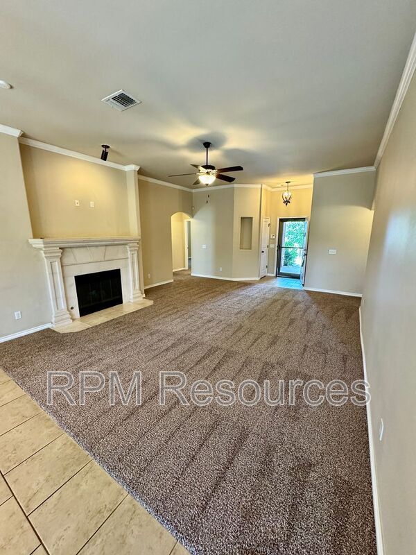 Foto del edificio - 10800 SE 27th St