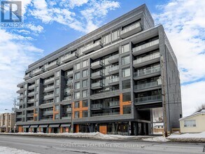 Building Photo - 700 Sheppard Ave W