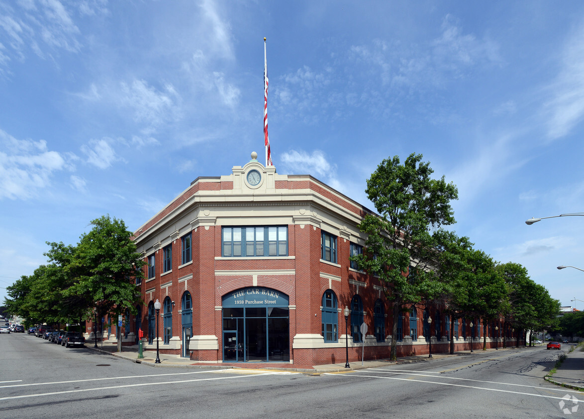 Foto principal - Car Barn Apartments