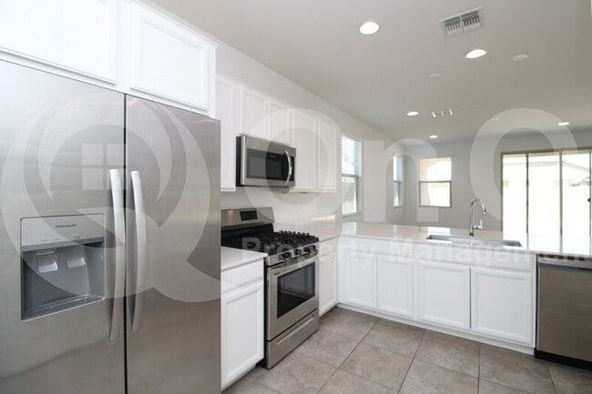 Building Photo - 16882 W Las Palmaritas Dr