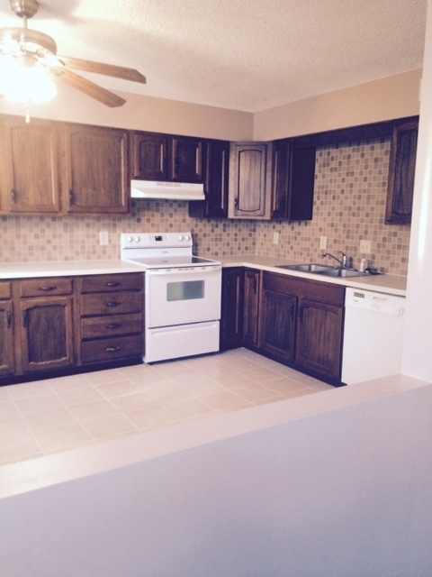 Kitchen - 1125 A St