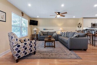 Building Photo - 123 Ferdinand Ave