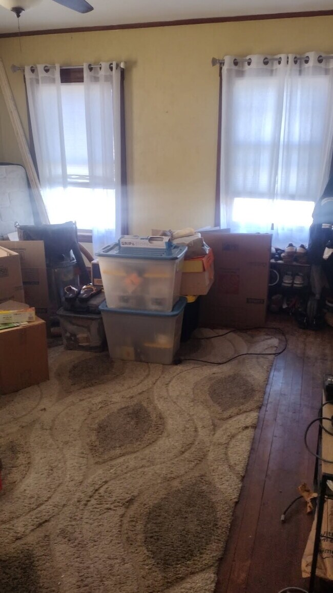 Foto del edificio - 125 Maplewood Ave