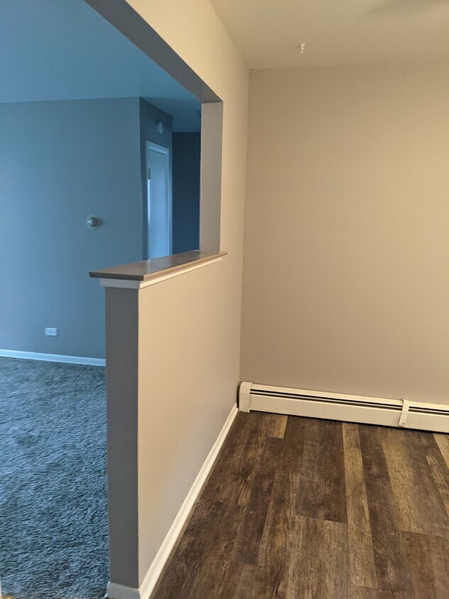Building Photo - 620 Kungs Way