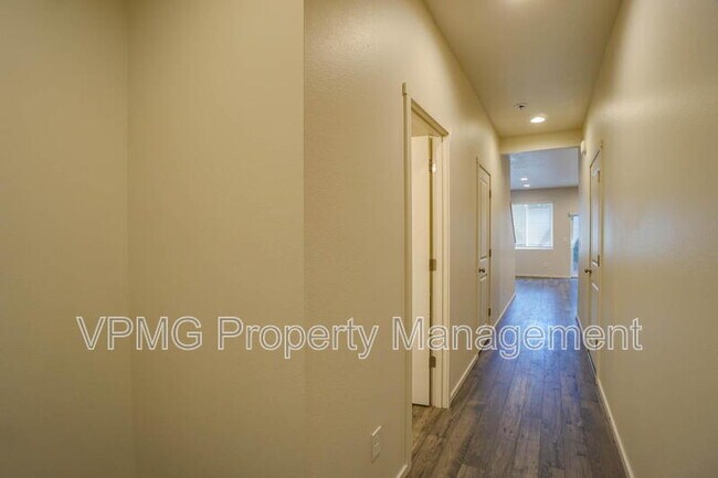 Foto del edificio - 2105 NE 118th Pl