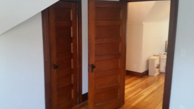 Foto del edificio - 230 S Main St