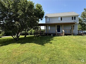 Building Photo - 157 Briarwood Ave