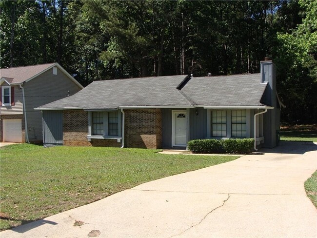 Building Photo - 2331 Newgate Dr