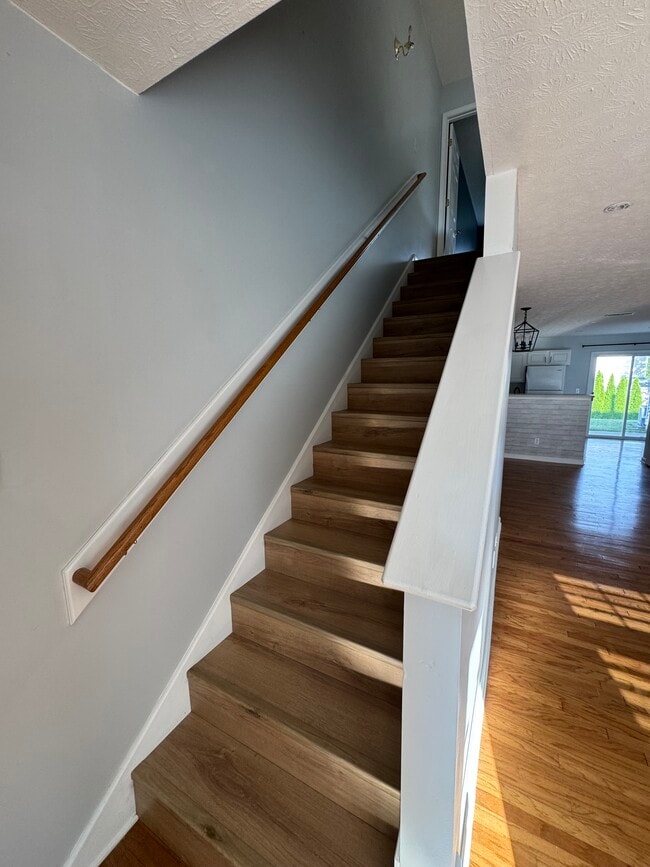 Building Photo - 3355 Harpeth Springs Dr