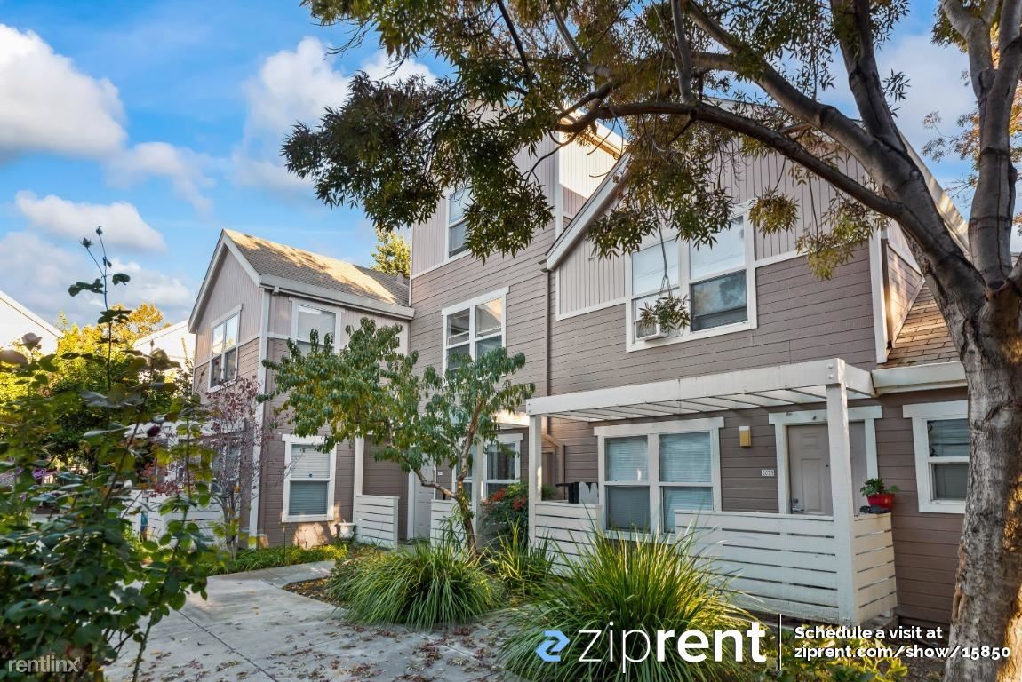 Primary Photo - 3 br, 2.5 bath Townhome - 2073 East San An...