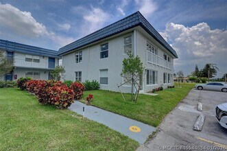 Building Photo - 363 Tuscany Ln