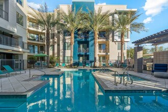 Building Photo - View 32