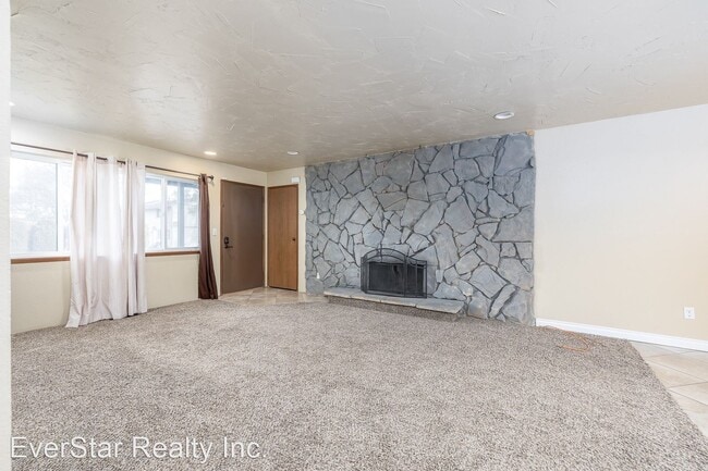Building Photo - 2 br, 1 bath House - 6717 W 1st Ave