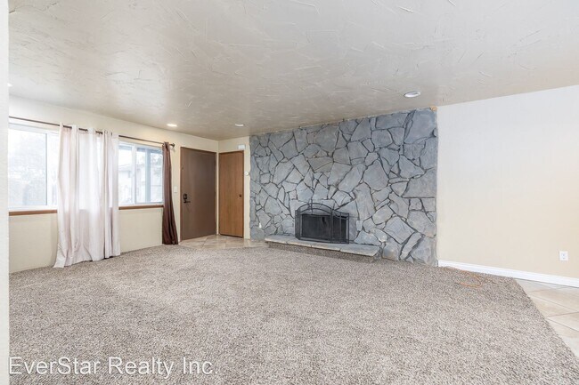 Foto del edificio - 2 br, 1 bath House - 6717 W 1st Ave