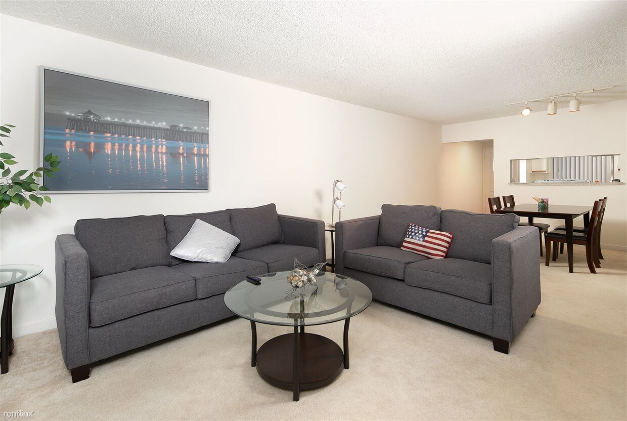 Foto principal - 3801 Parkview Ln