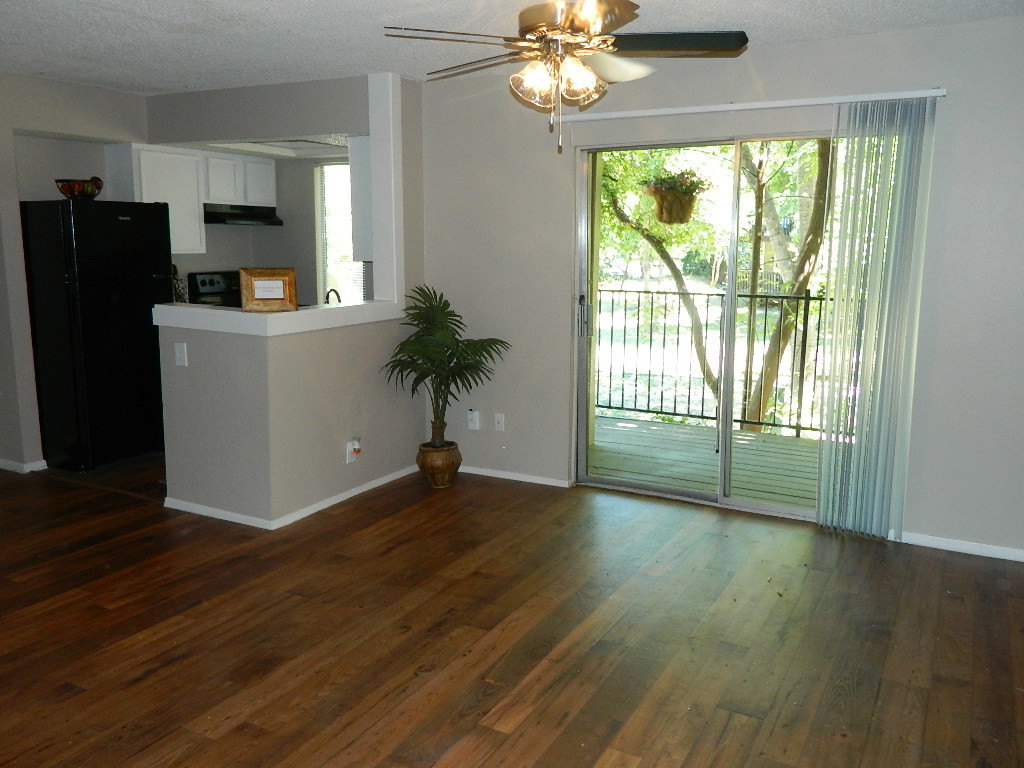 Primary Photo - 1509 Southport Dr