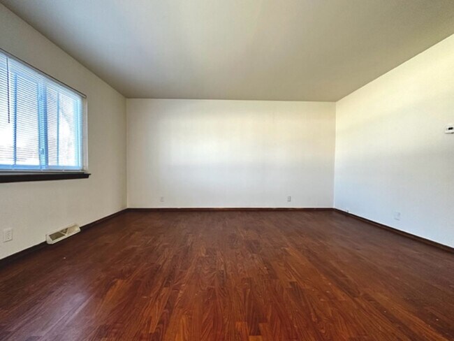 Foto del edificio - 4209 Good Hope Rd