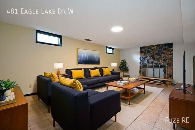 Foto del edificio - 481 W Eagle Lake Dr