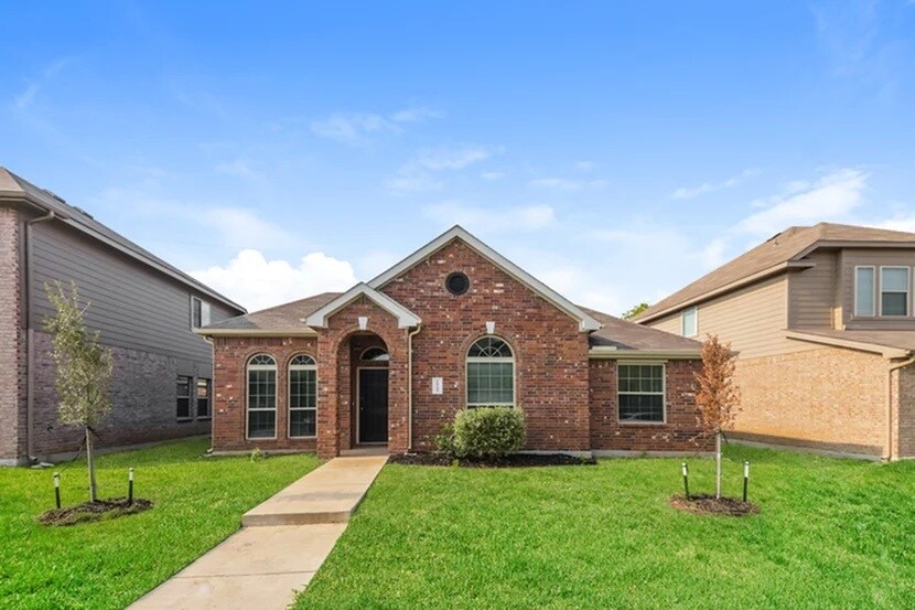 Foto principal - 1922 Jasmine Dr